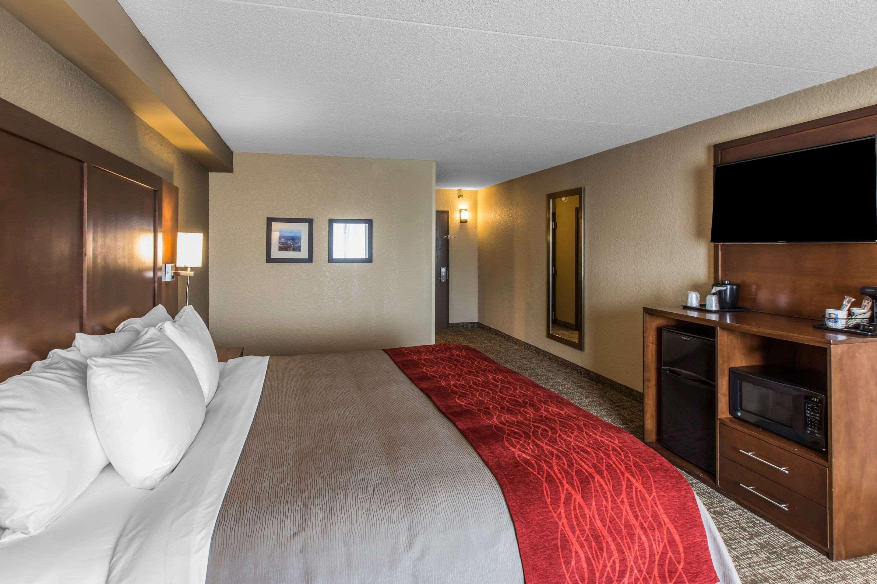 Comfort Inn & Suites Knoxville West Экстерьер фото