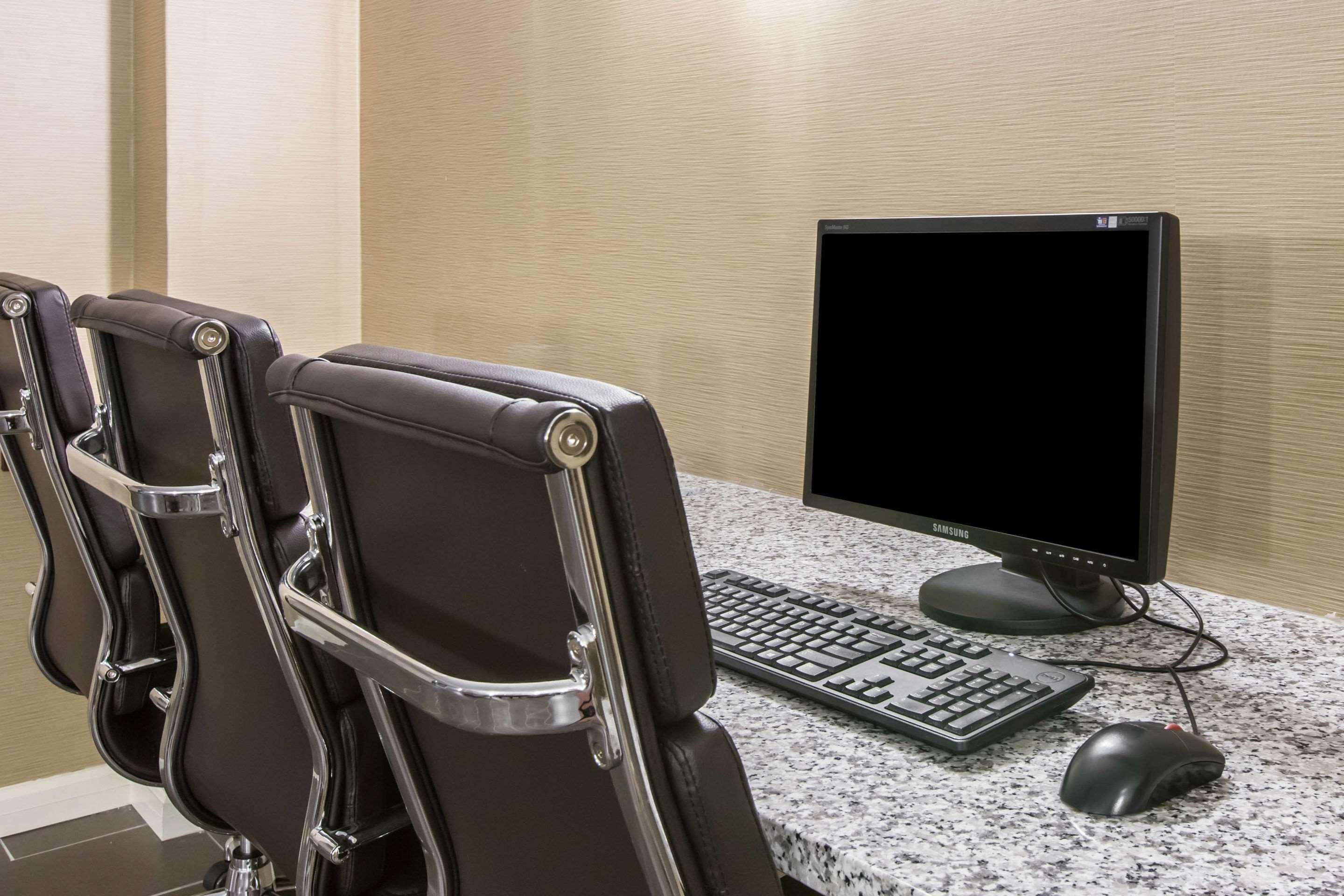 Comfort Inn & Suites Knoxville West Экстерьер фото